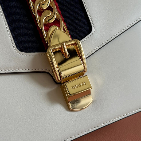 Gucci Sylvie 25.5 Shoulder Bag White Gold in Cowhide 285219