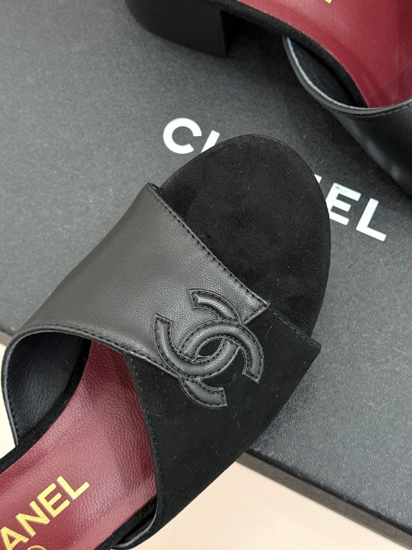 CC 26S Double C Patchwork Sandal 50 Black Gray in Deerskin Cowhide 706374