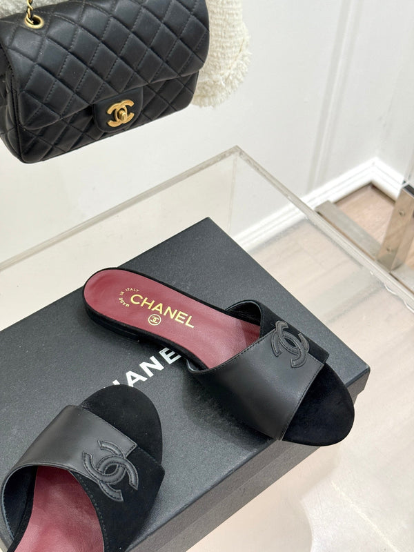 CC 26S Double C Patchwork Sandal Black Gray in Deerskin Cowhide 706372
