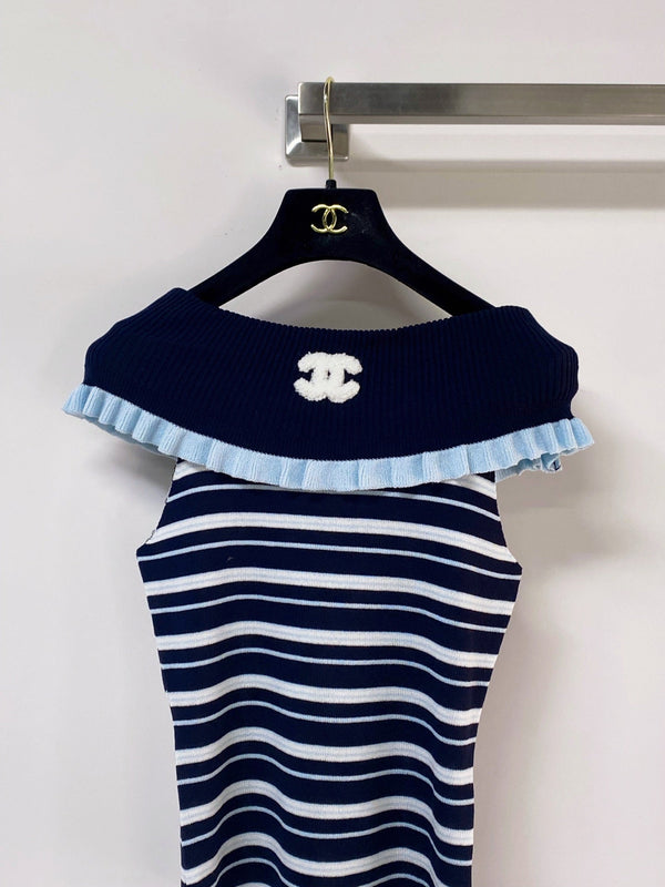 Chanel 26 Gilet Bleu marine en Acrylique 283185