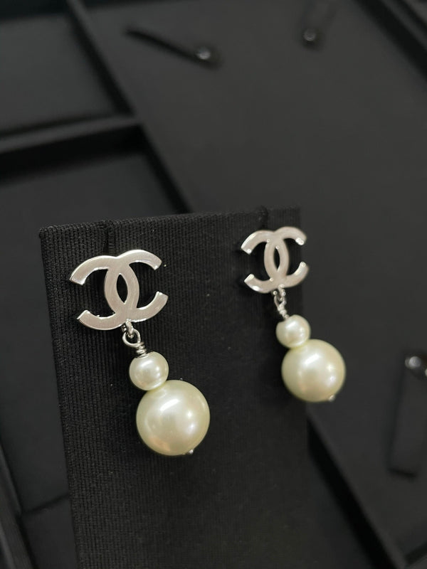 Chanel Double C Gourd Pearl Earrings