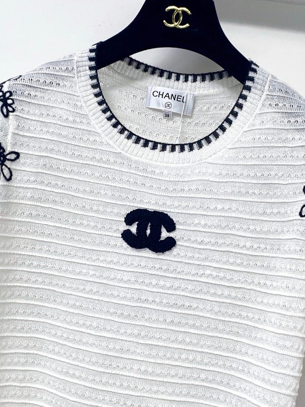 T-shirt Chanel à manches courtes blanc en laine 305895