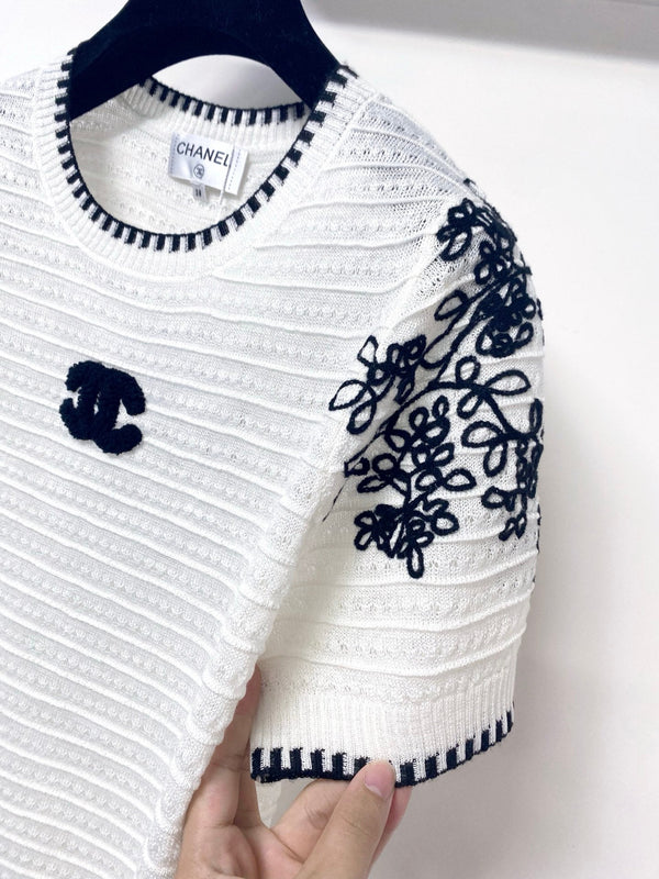 T-shirt Chanel à manches courtes blanc en laine 305895