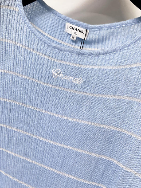 T-shirt Chanel à manches courtes bleu en laine 305806