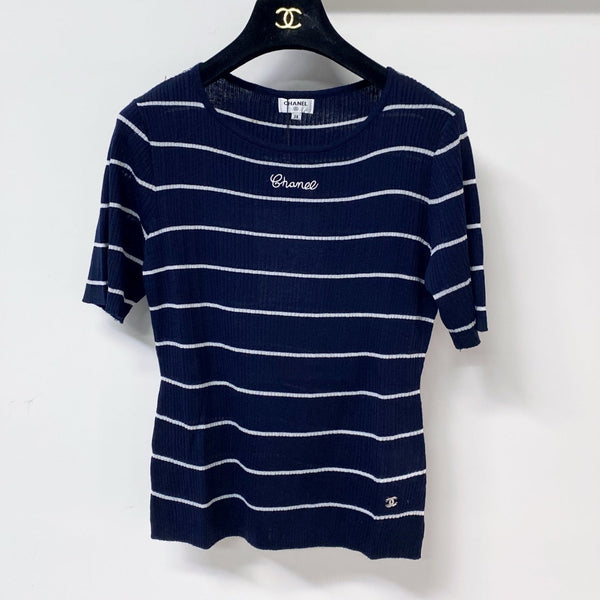 T-shirt Chanel à manches courtes bleu marine en laine 305805