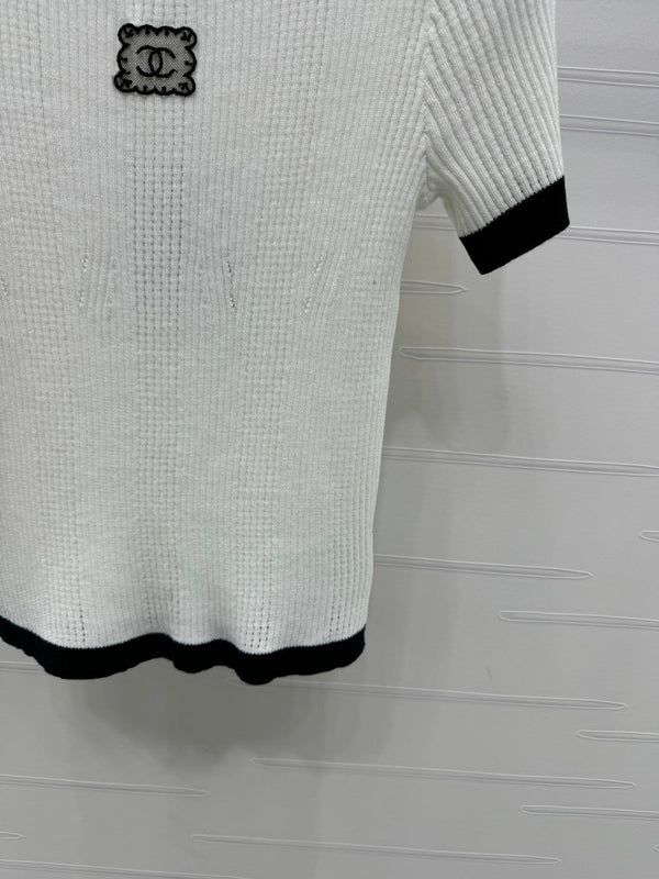 T-shirt Chanel à manches courtes blanc en laine 373087