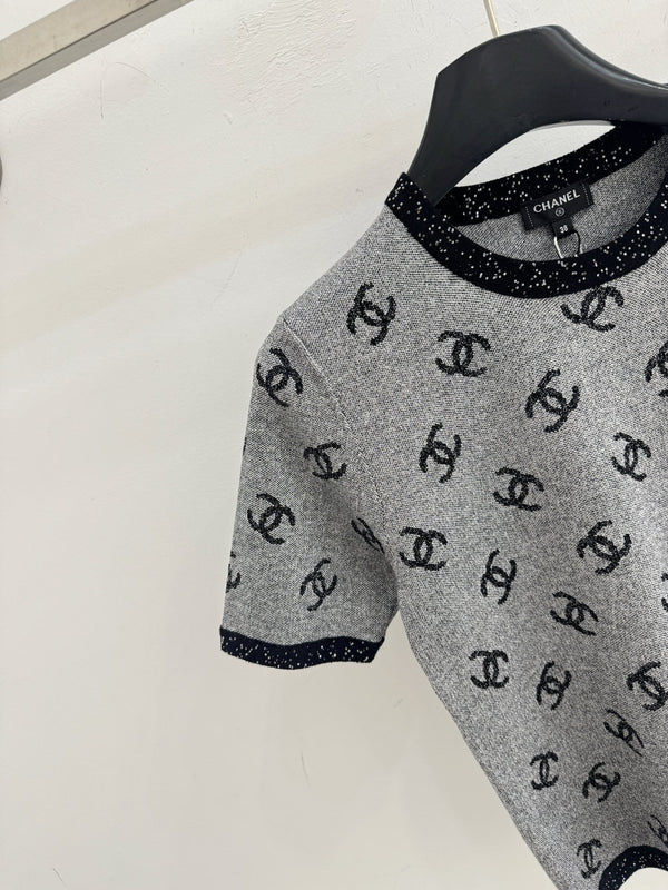 Chanel 26 Grey Knit Top Gray in Viscose 327141