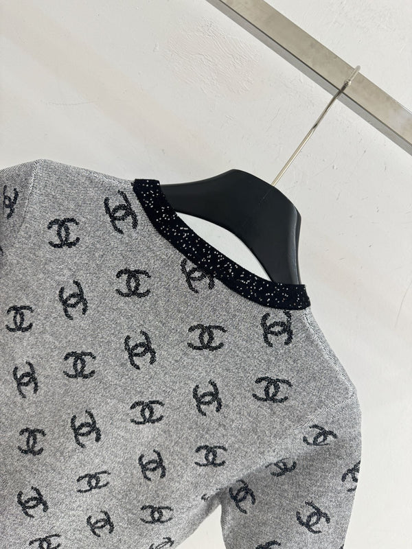 Chanel 26 Grey Knit Top Gray in Viscose 327141