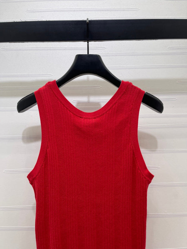 Chanel 2026 Vertical Ribbed Crew Neck Knit Vest Red in Knit Fabric 376044