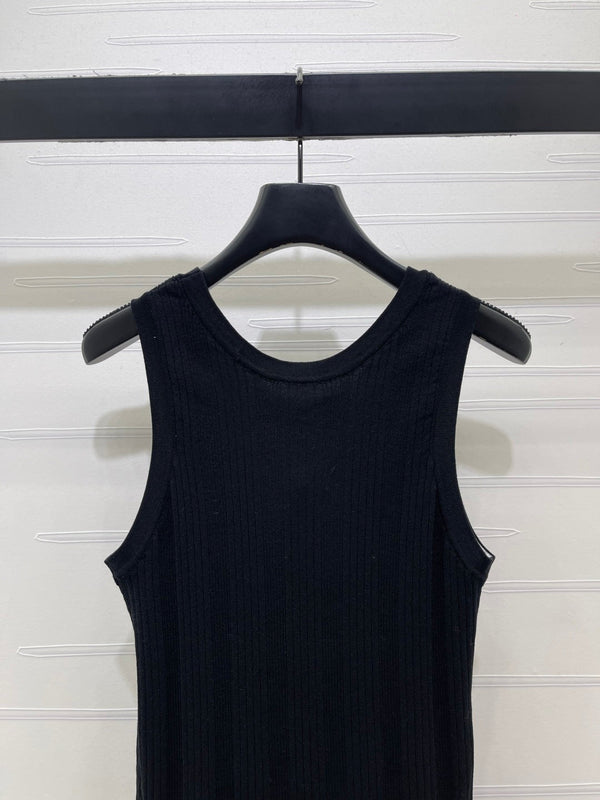 Chanel 2026 Vertical Ribbed Crew Neck Knit Vest Black in Knit Fabric 376042