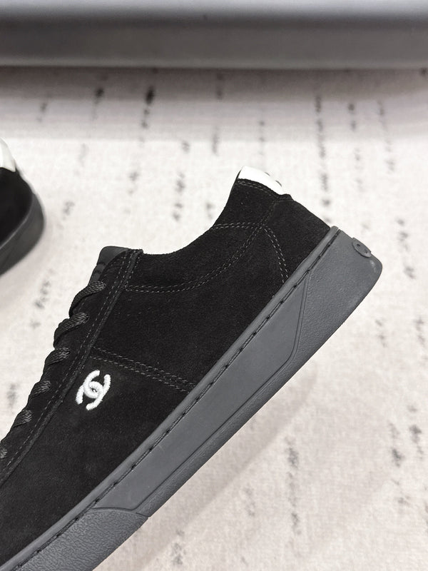 Chanel 26 Round Toe Platform Casual Shoes Black in Suede 739426