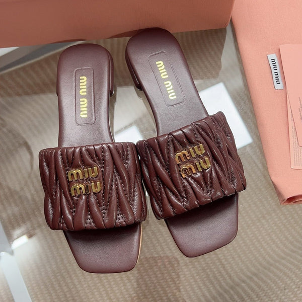 Miu Sandal Brown Matelassé Leather 739549