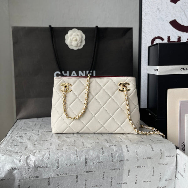 Chanel 26 Small Shopping Bag 24.5 White in Lambskin