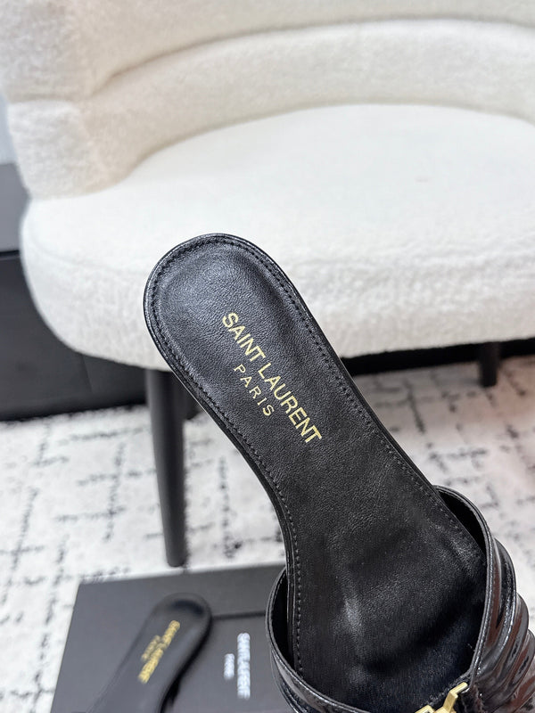 YSL Babylone Slides Black in Cowhide 743658