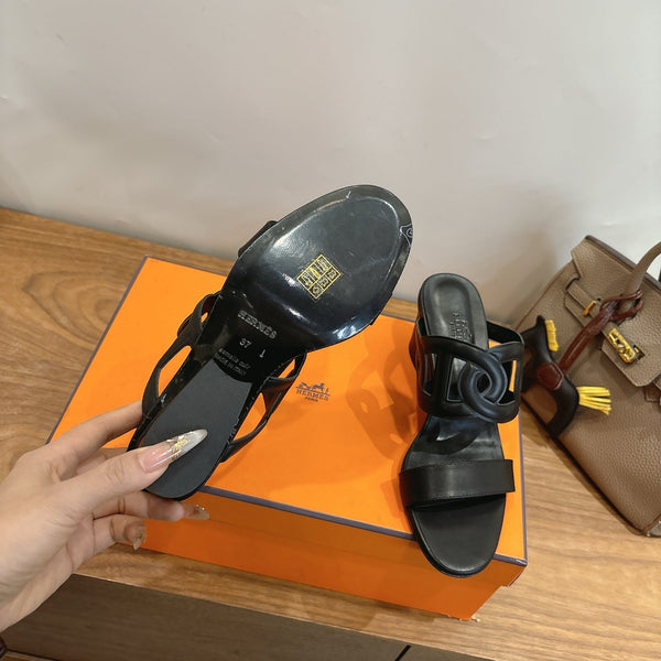 HM  Sandal 60 Black in Calfskin 743965
