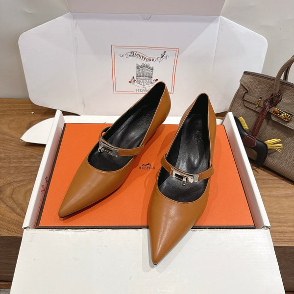 HM 26 Majeste 45 Pump Brown in Cowhide 744115