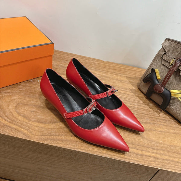 HM 26 Majeste 45 Pump Red in Cowhide 744121