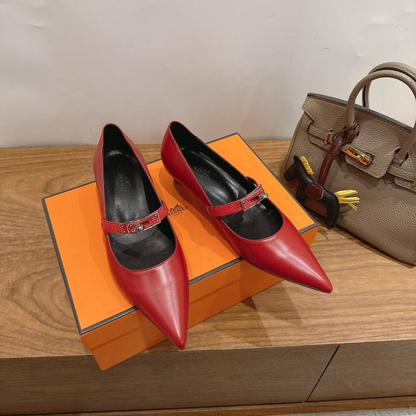 HM 26 Majeste 45 Pump Red in Cowhide 744121