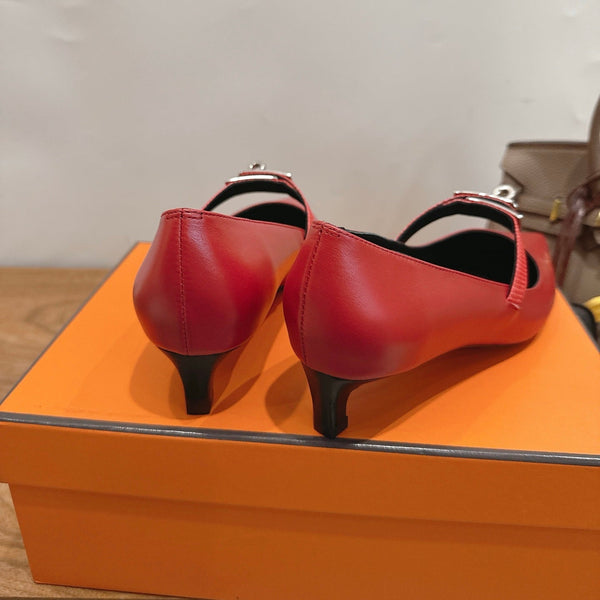 HM 26 Majeste 45 Pump Red in Cowhide 744121