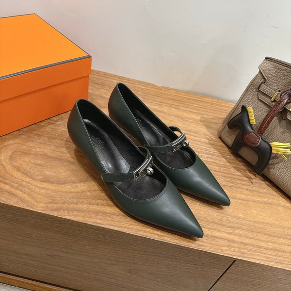 HM 26 Majeste 45 Pump Dark Olive Green in Cowhide 744120