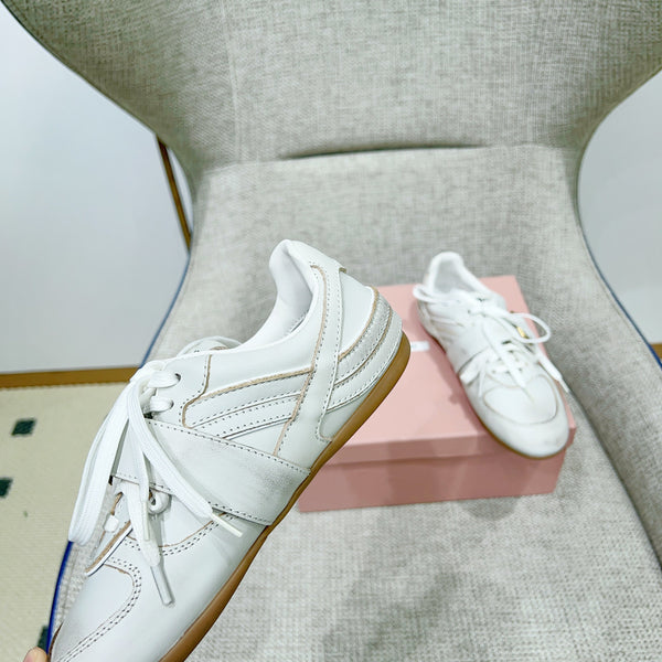 Miu 26 Sneaker White in Cowhide 747377