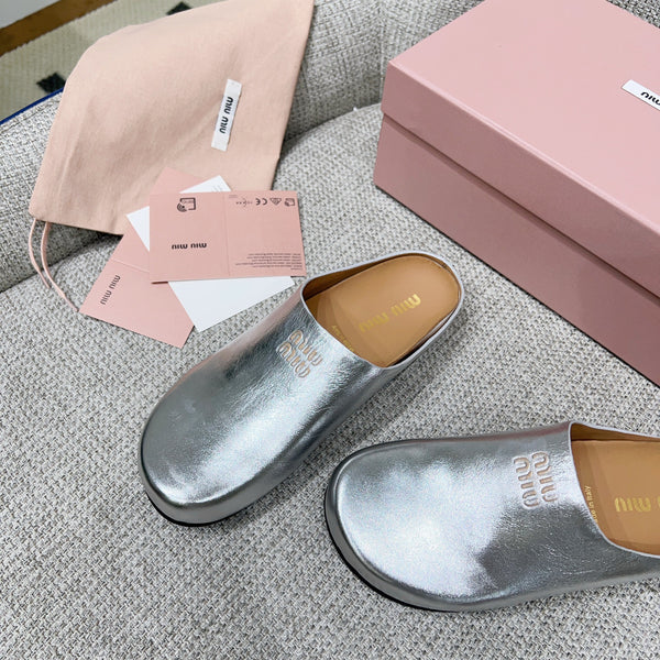 Miu 26 Mules Silver in Cowhide 747401