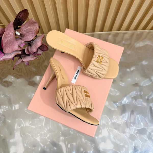 MM Pointed-Toe High Heels 85 Beige in Sheepskin 749060