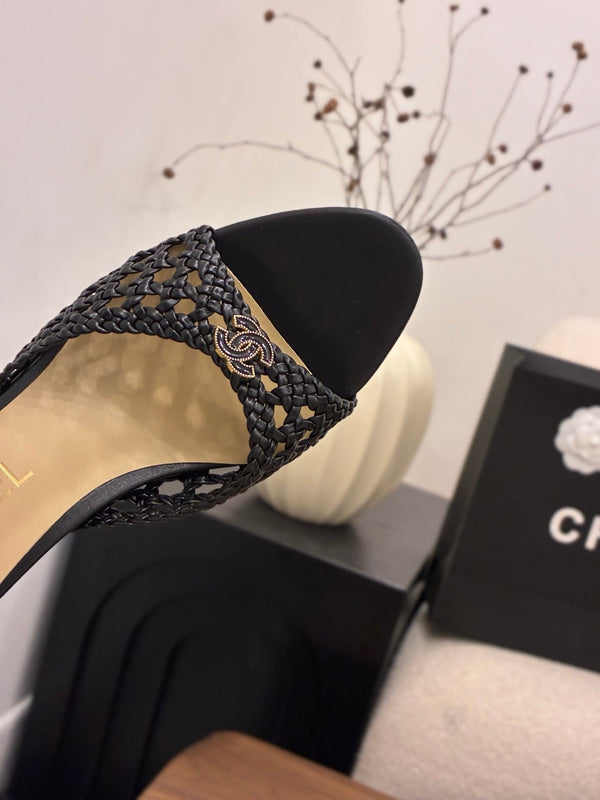 CC Sandal 60 Black in Woven 747971