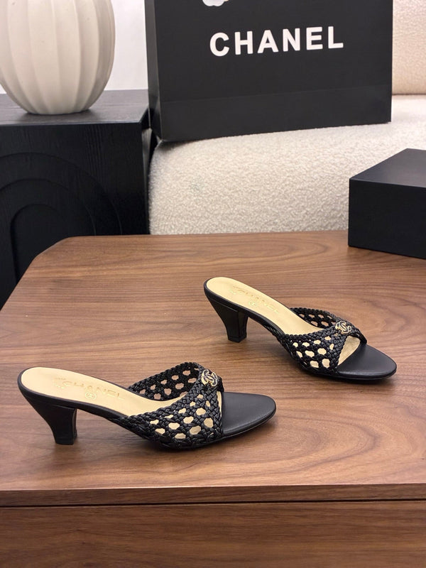 CC Sandal 60 Black in Woven 747971