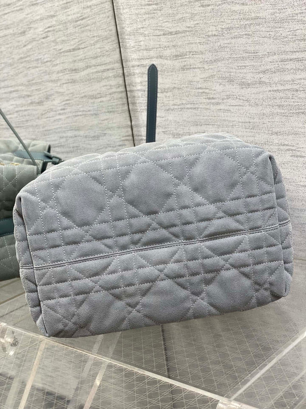 CD Toujours Vertical 28,5 cm bleu clair en suède 286497