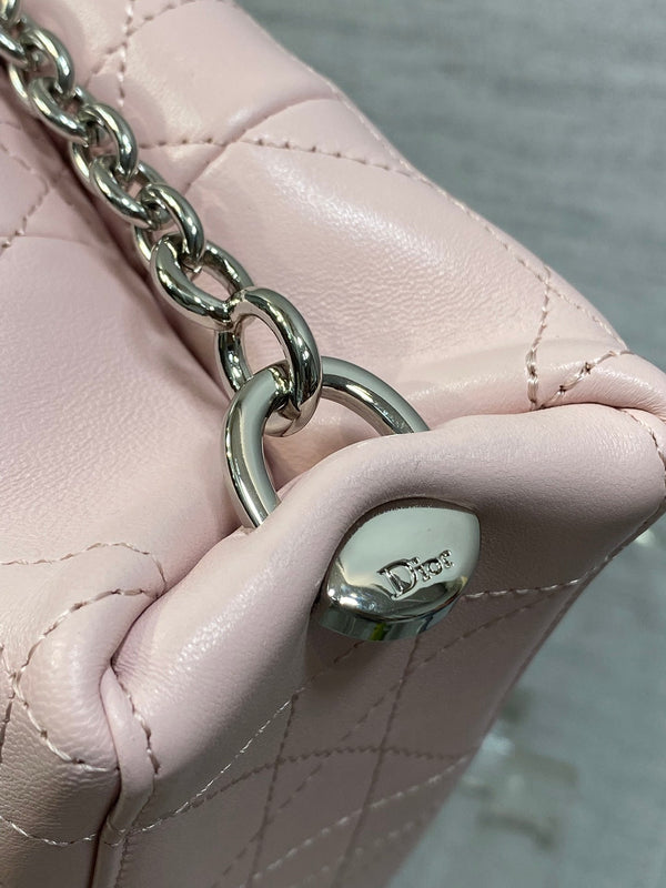 CD 26 Trianon Hobo Chain Bag 25cm Light Pink in Cowhide 286599