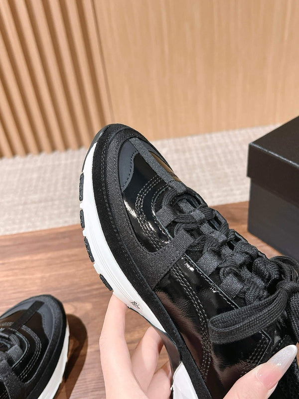 CC Sneaker Black in Leather 753927