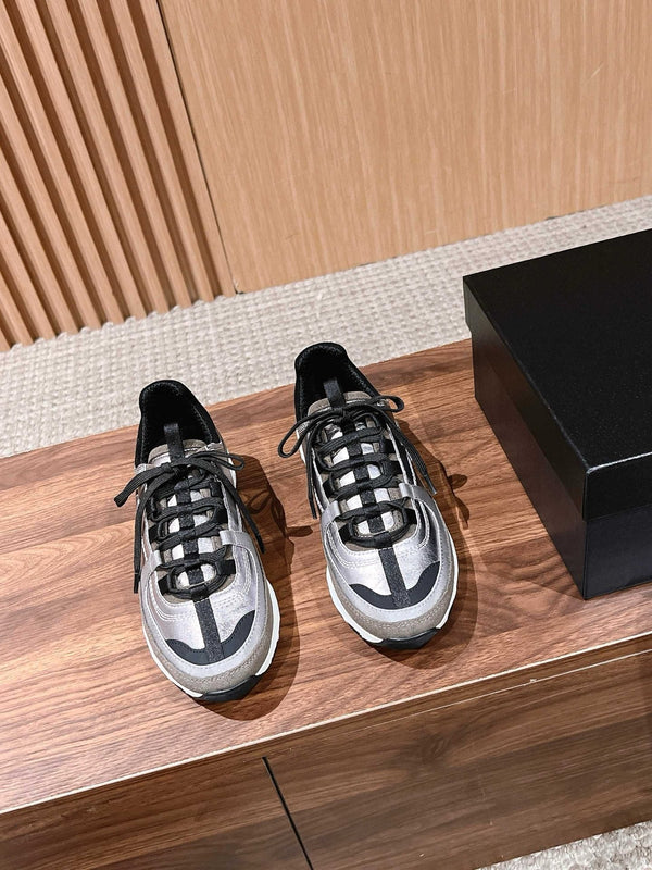 CC Sneaker Silver Metallic Brown in Leather 753925