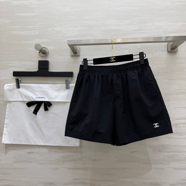 Short Décontracté Brodé Double C CC 26 Noir en Coton 379513