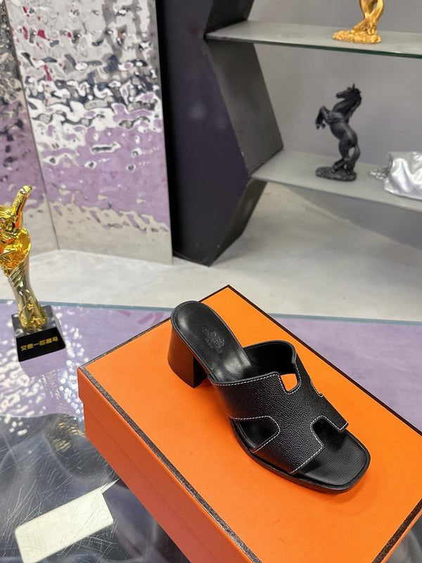 HM Sandal 90mm Black in Cowhide 757935