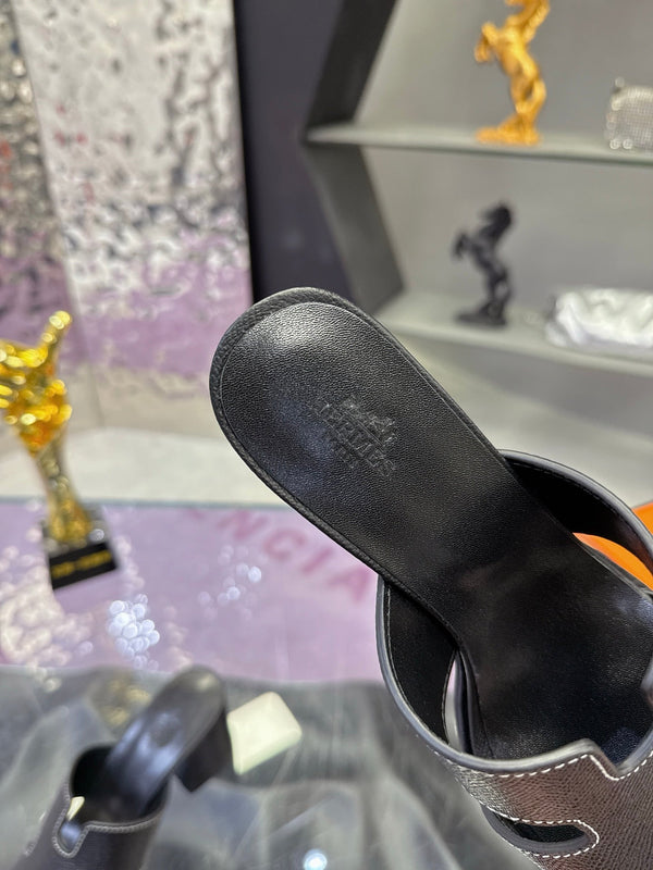 HM Sandal 90mm Black in Cowhide 757935