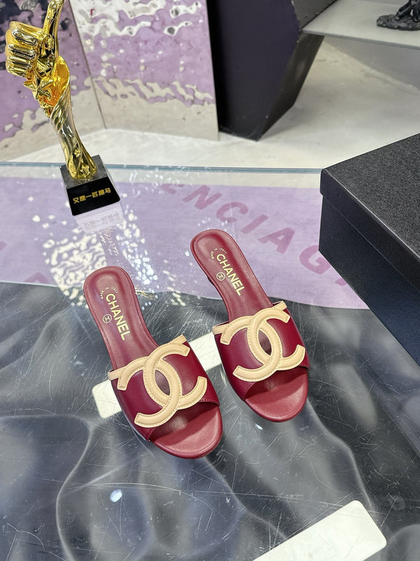 CC Double C Logo Kitten Heel 25mm Sandals Burgundy in Leather 757852