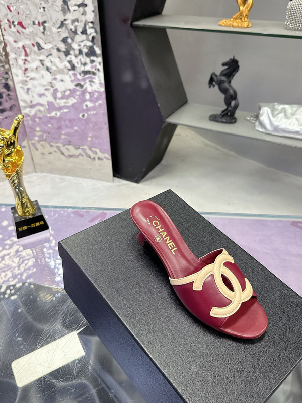 CC Double C Logo Kitten Heel 25mm Sandals Burgundy in Leather 757852