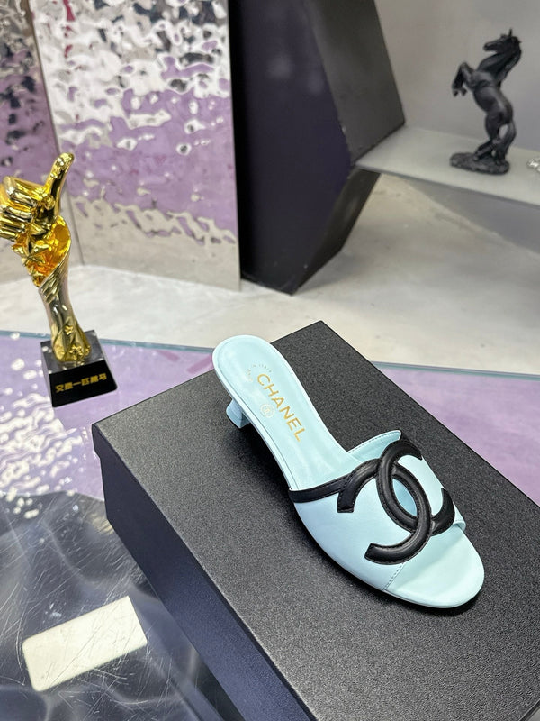 CC Double C Logo Kitten Heel 25mm Sandals Baby Blue in Leather 757854