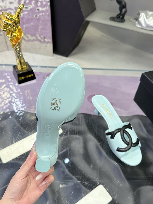 CC Double C Logo Kitten Heel 25mm Sandals Baby Blue in Leather 757854