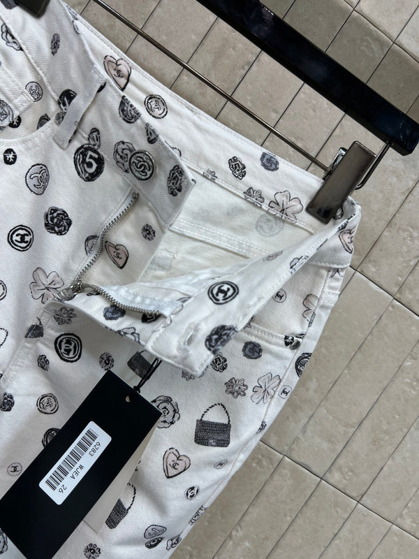 CC 26 Printed Flared Trousers White in Cotton 380161