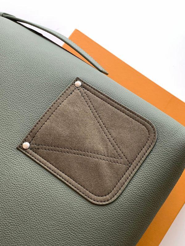 LV Verso Hobo Bag 33cm Sage Green in Calfskin 287233