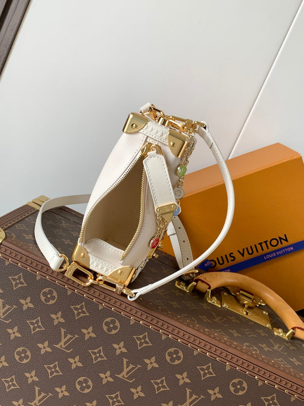 LV Side Trunk Bag 18cm White in Cowhide 287101
