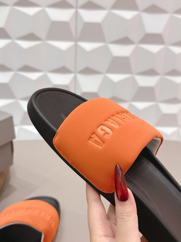 Bal 26 Sandal Orange in Leather 770772