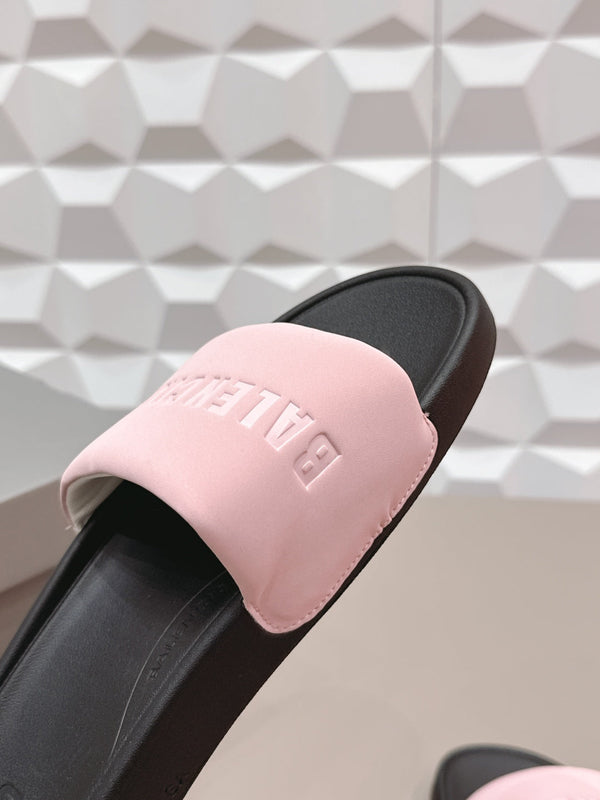 Bal 26 Sandal Light Pink in Leather 770770