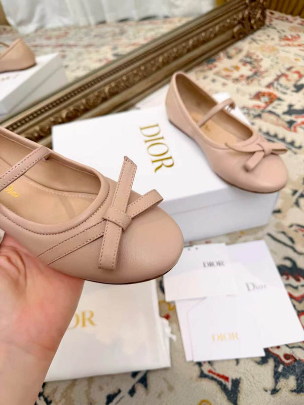 CD Ballerina Flats with a Bow Nude in Sheepskin 771785