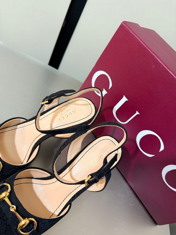 GG Buckle Stiletto Round Toe Heel Height 85mm Black in Monogram 784463
