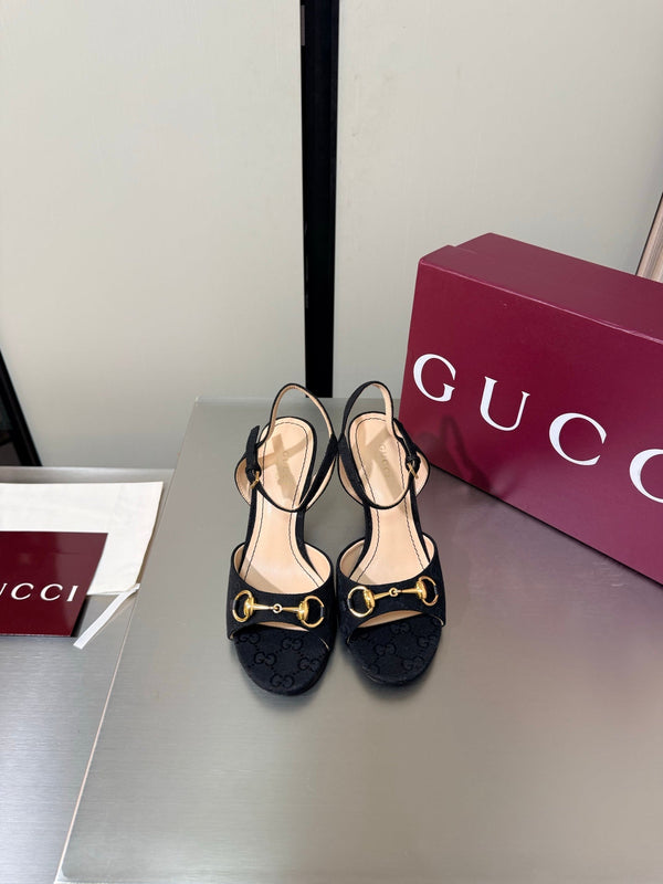 GG Buckle Stiletto Round Toe Heel Height 85mm Black in Monogram 784463