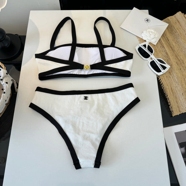CC BIKINI SWIMSUIT SET IN BLACK AND WHITE TRIM 289844