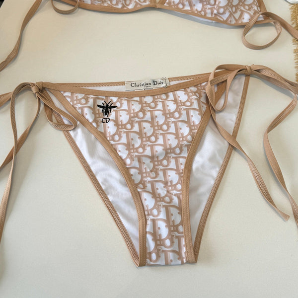 CD 26s Two-Piece Bikini Begie in Polyamide 241814